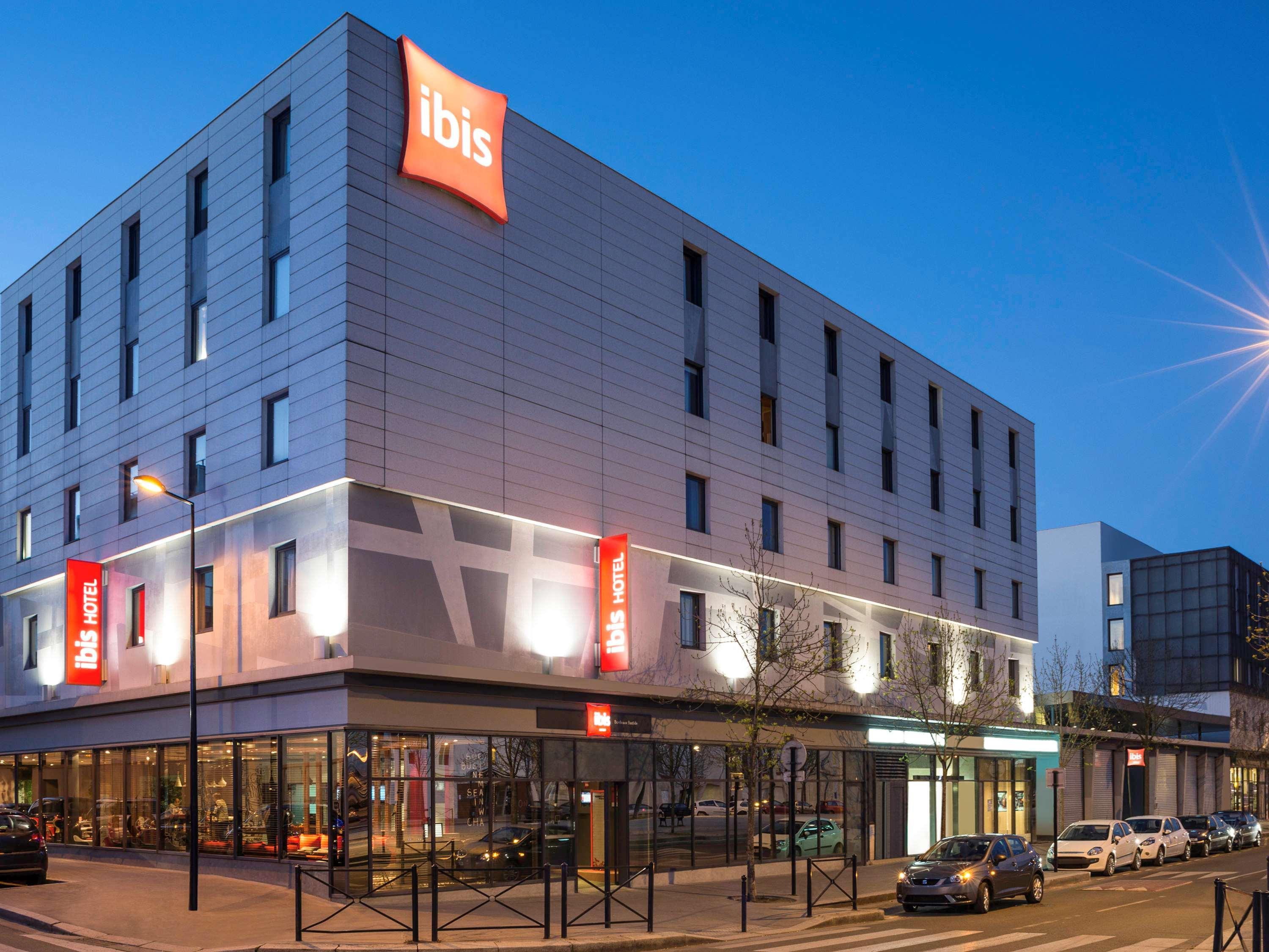 Ibis Bordeaux Centre Bastide Hotell Exteriör bild