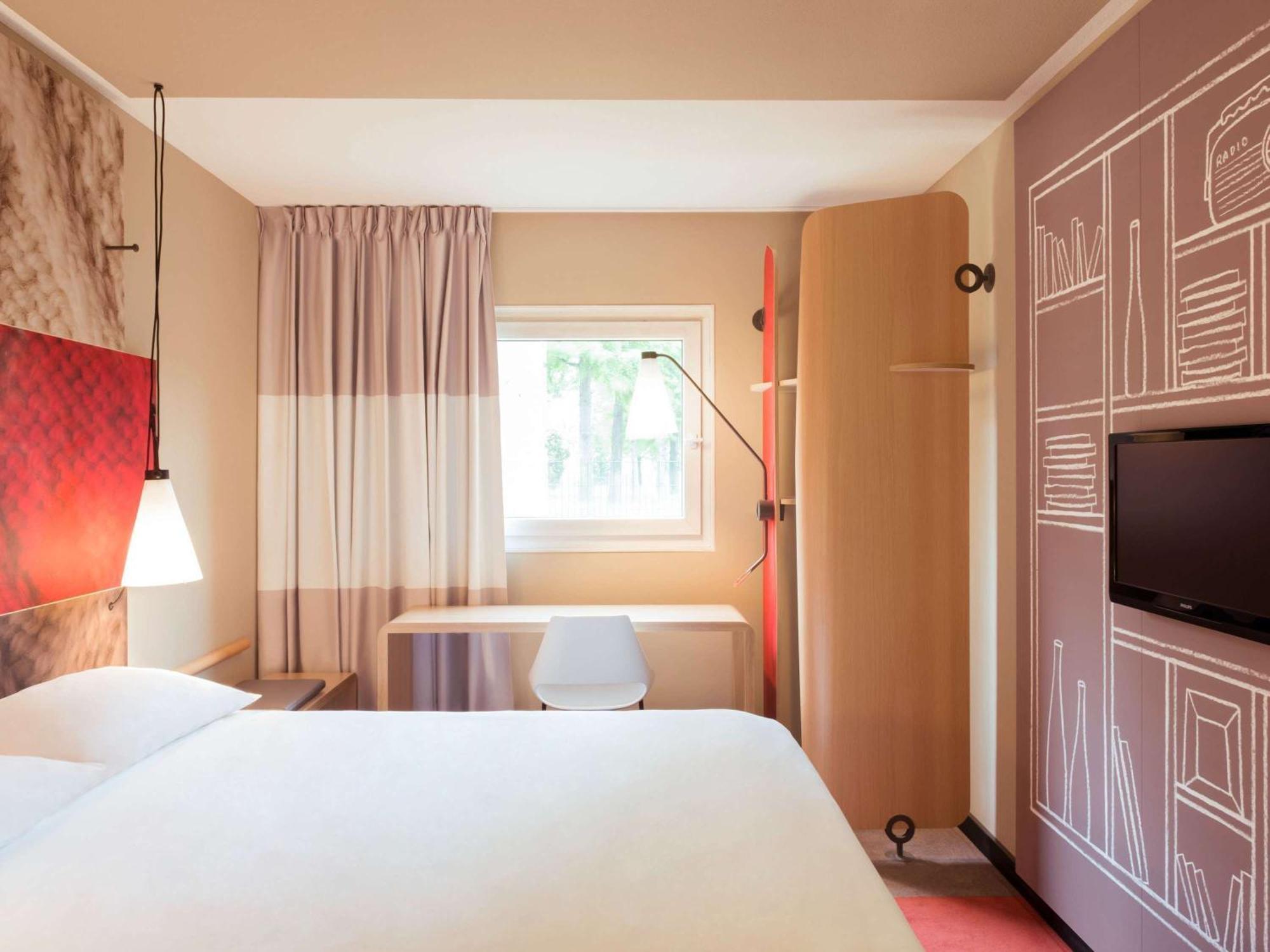 Ibis Bordeaux Centre Bastide Hotell Exteriör bild
