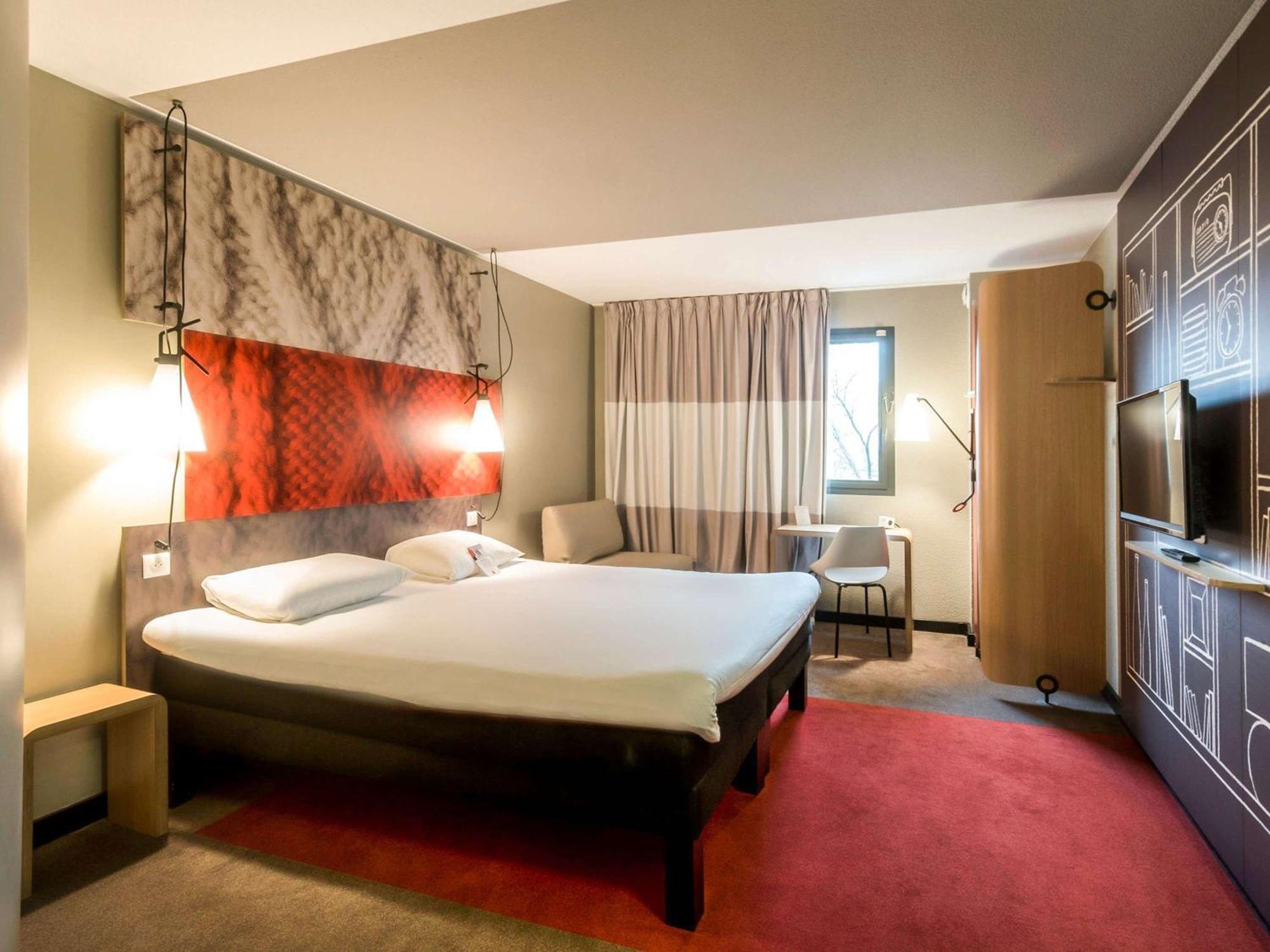 Ibis Bordeaux Centre Bastide Hotell Exteriör bild