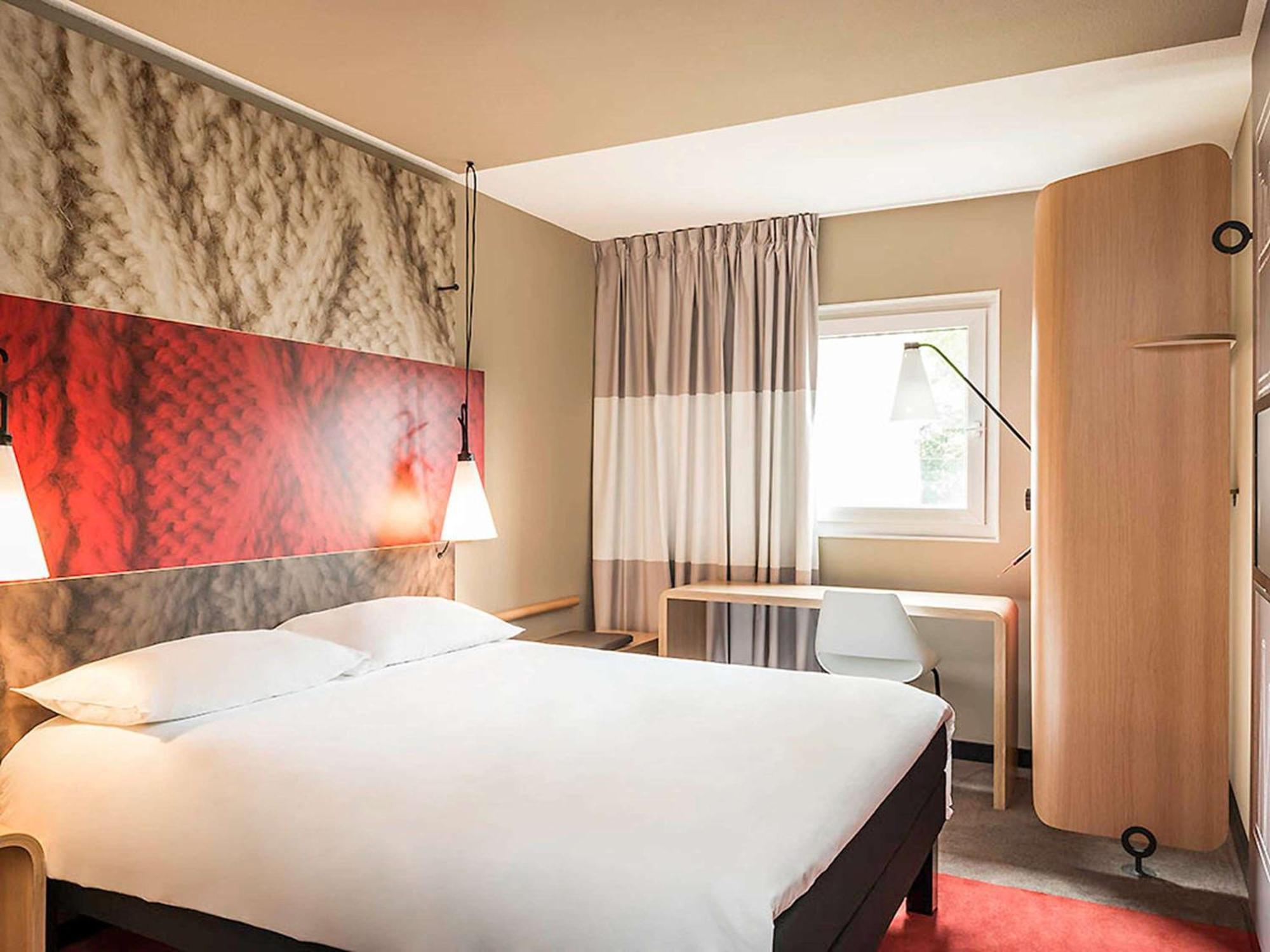 Ibis Bordeaux Centre Bastide Hotell Exteriör bild
